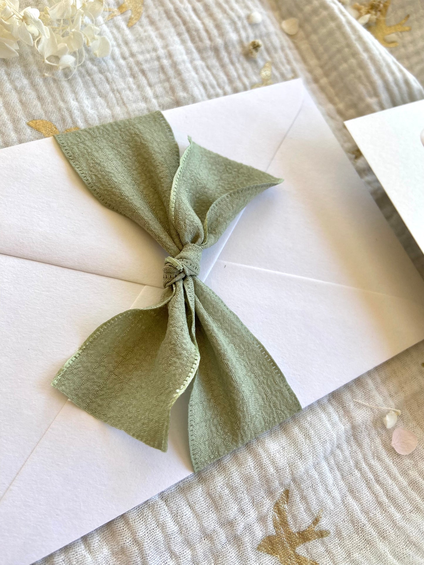 Invitación Bautizo "Osito Cochecito Verde"