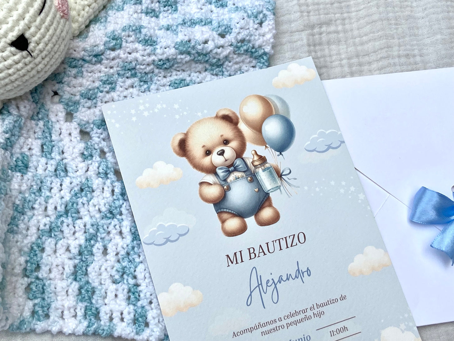 Invitación Bautizo ''Osito con globos''