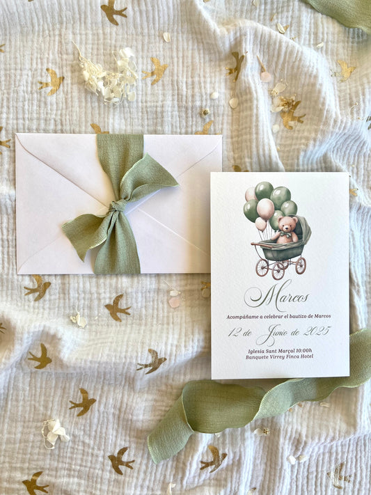 Invitación Bautizo "Osito Cochecito Verde"